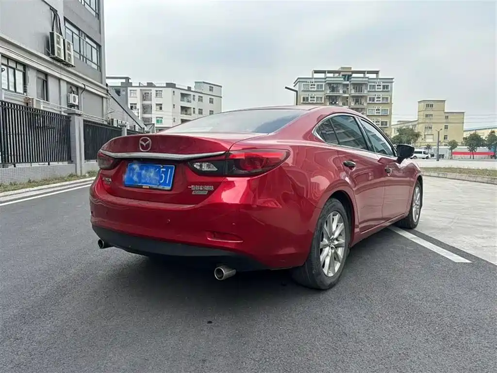 Atenza 2.0 L Blue Sky Luxury CN-V