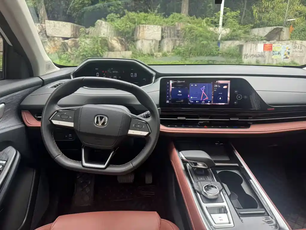 Changan CS55 PLUS 3 rd Gen 1.5 T DCT Distinguished