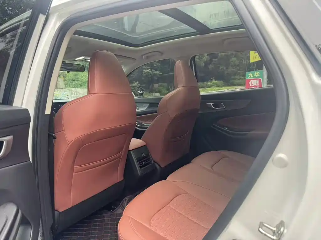 Changan CS55 PLUS 3 rd Gen 1.5 T DCT Distinguished