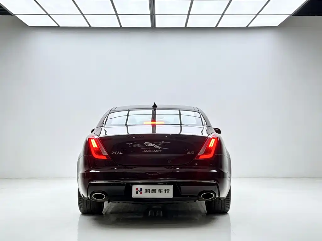 Jaguar XJ XJL 3.0 SC 2 WD Graceful Business