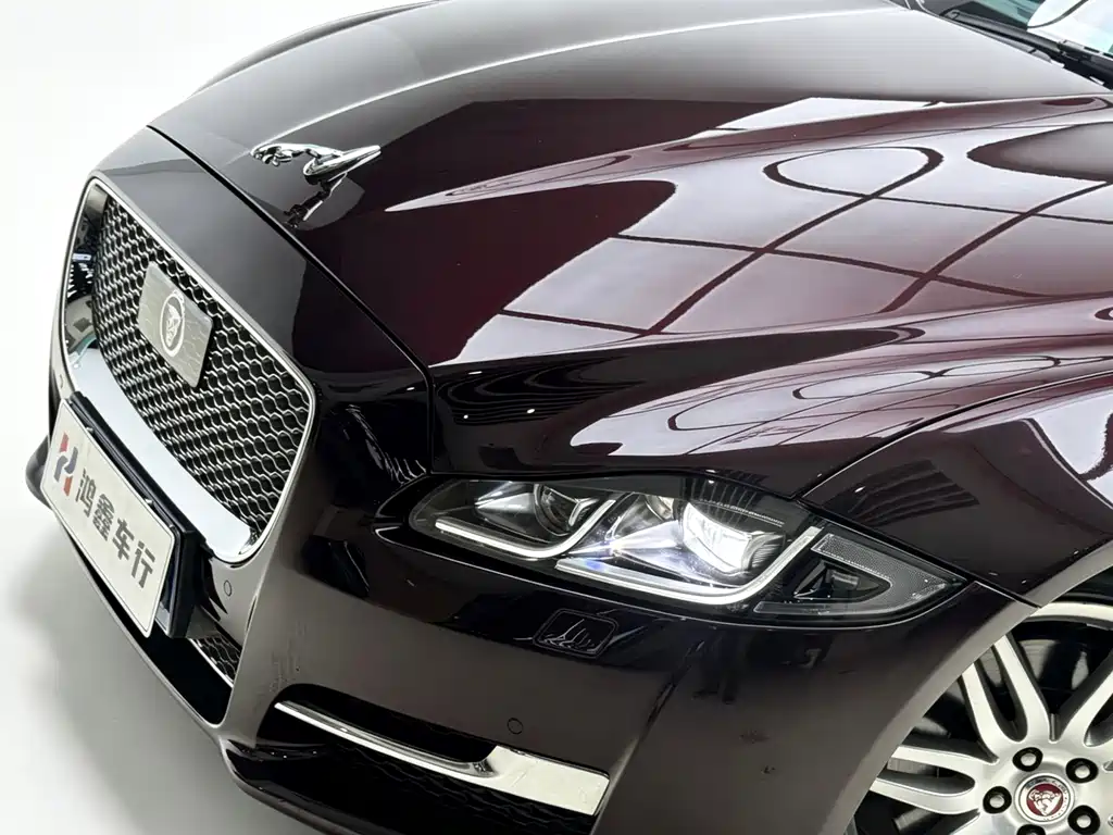 Jaguar XJ XJL 3.0 SC 2 WD Graceful Business