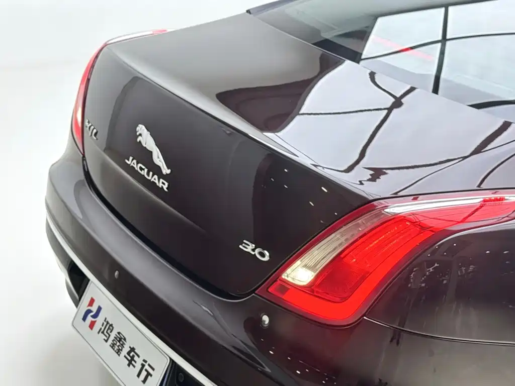 Jaguar XJ XJL 3.0 SC 2 WD Graceful Business