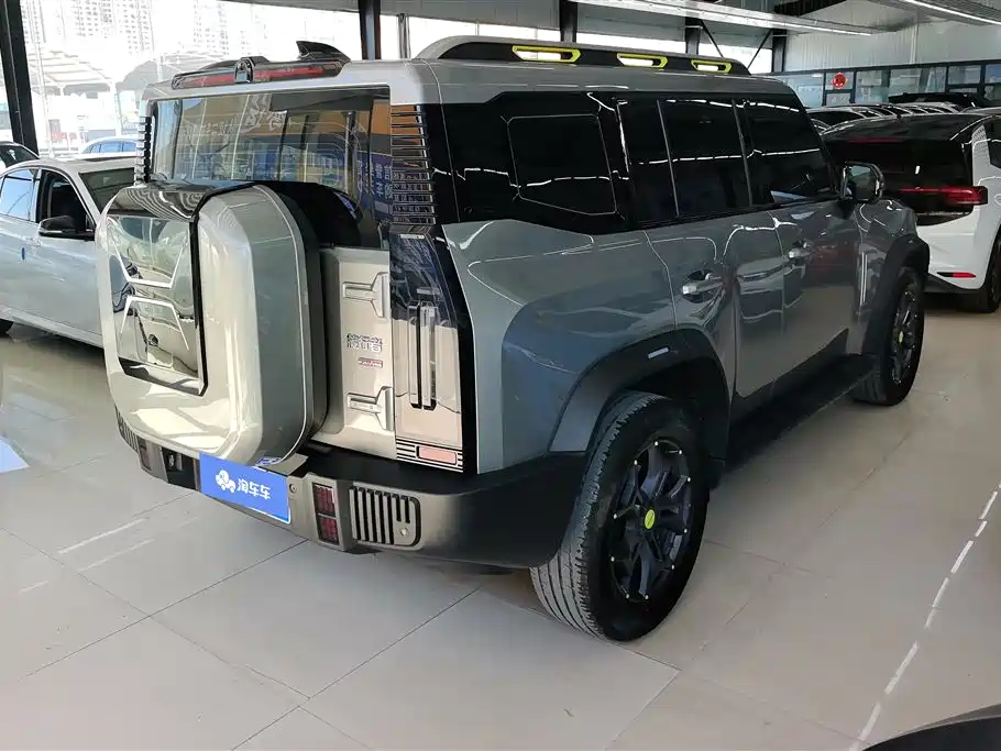Jetour Traveller 2.0 T 4 WD Cross PRO