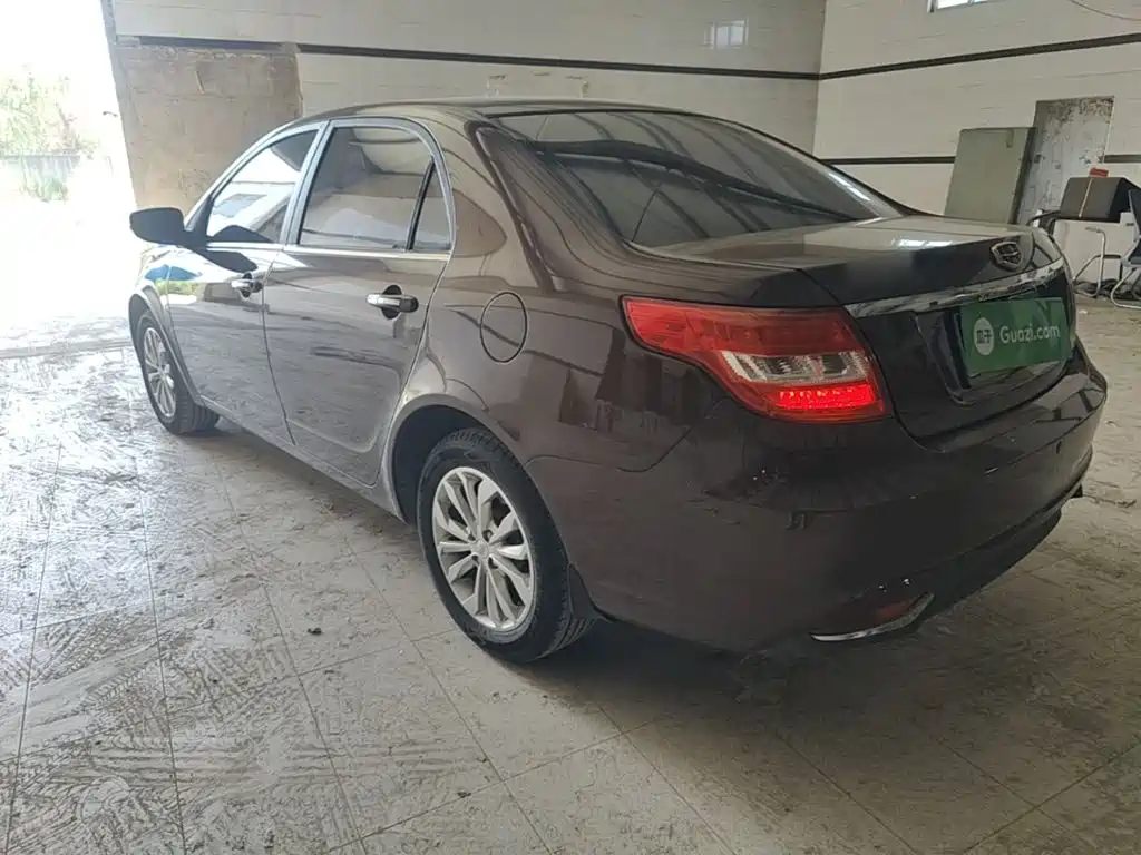 Vision 1.5 L Manual Happy