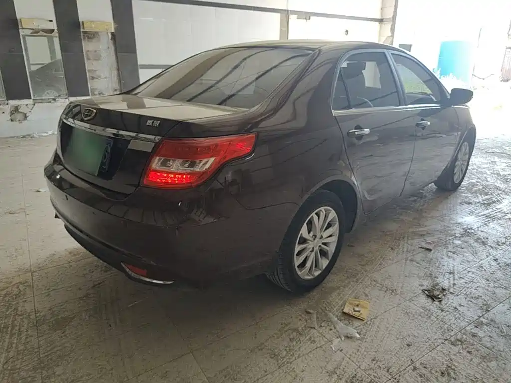 Vision 1.5 L Manual Happy