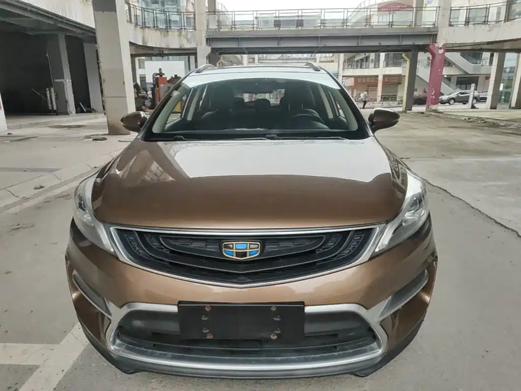 Emgrand GS Sport 1.3 T Manual Leading Style