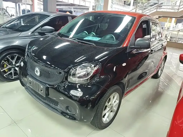 smart forfour 1.0 L 52 kW Agile