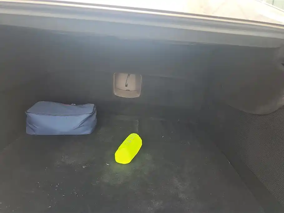 Han DM-i Smart Drive 125 KM Honored