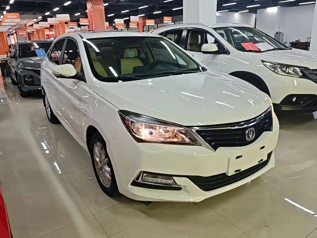 Yuexiang V7 1.6 L Manual Pleasure CN-V