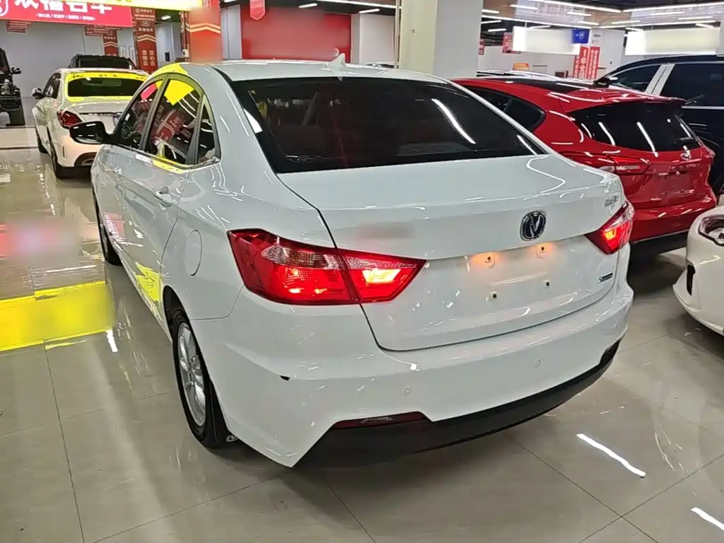 Yuexiang V7 1.6 L Manual Pleasure CN-V