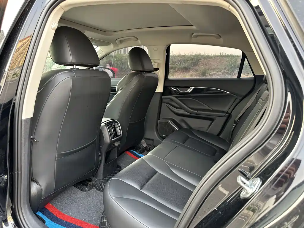 Besturn B70 3 rd Gen 1.5 T Auto Smooth Enjoyment