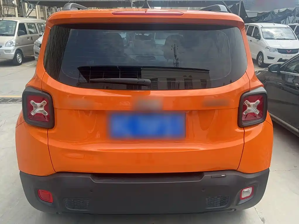 Renegade 220 T Auto Leading