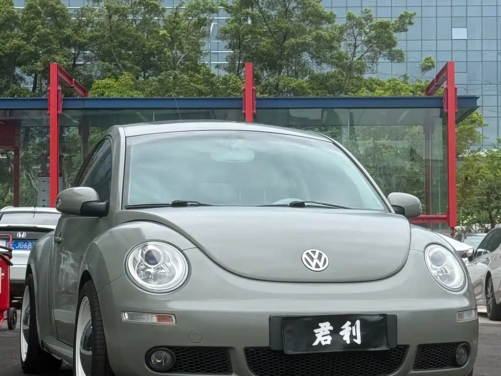 Beetle 1.8 T BlackOrange Luxury