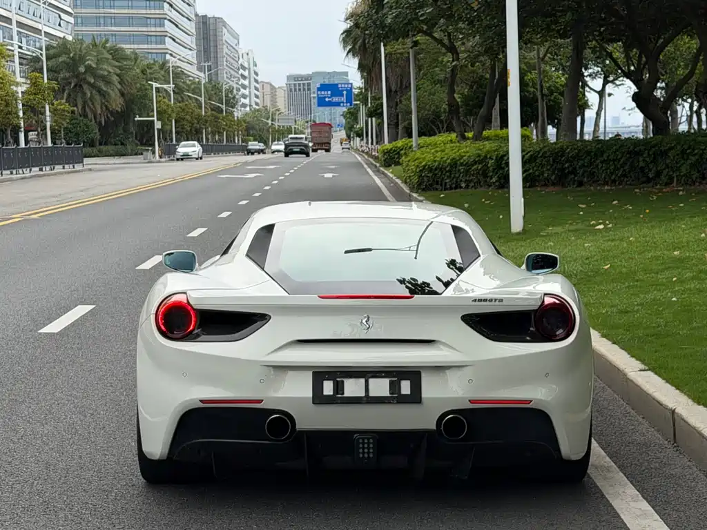 Ferrari 488 488 GTB