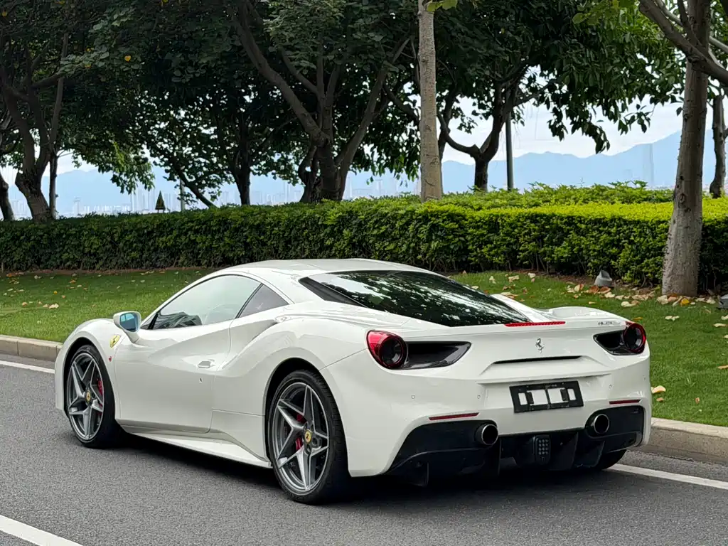 Ferrari 488 488 GTB