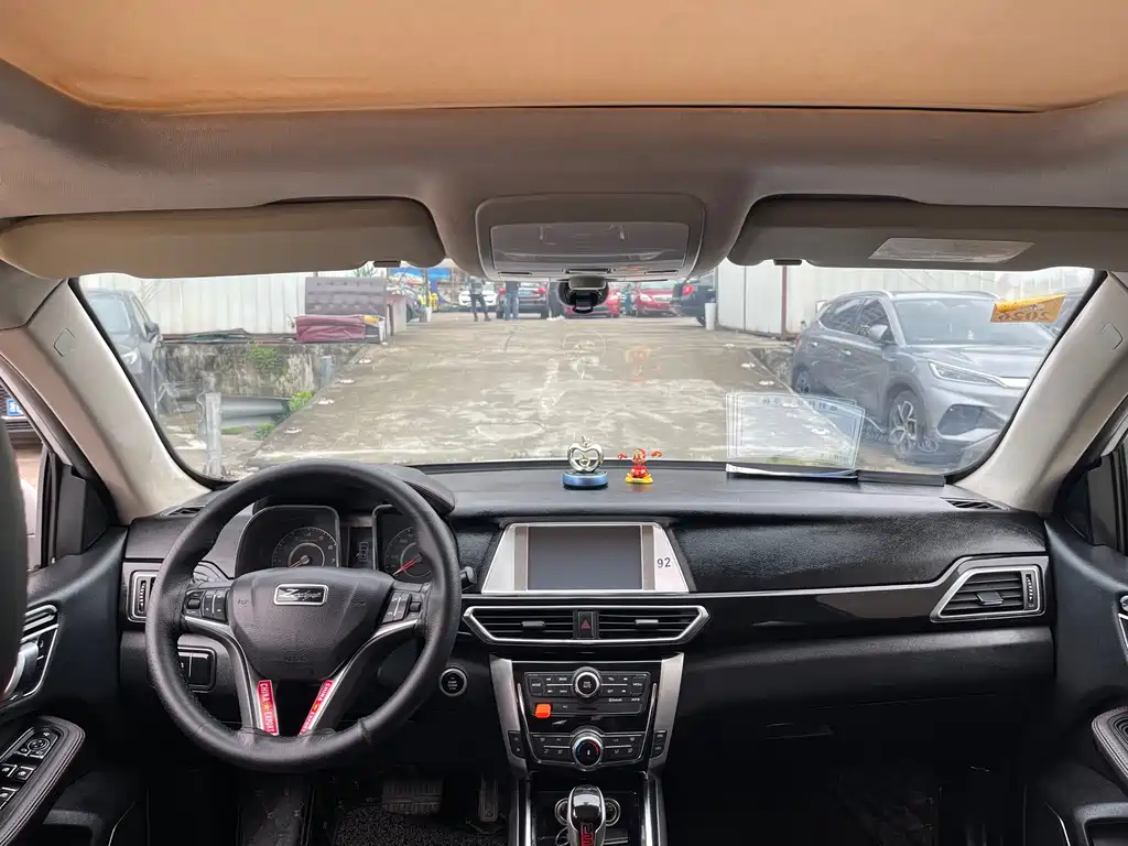 Damai X5 1.5 T CVT Magistrate CN-V