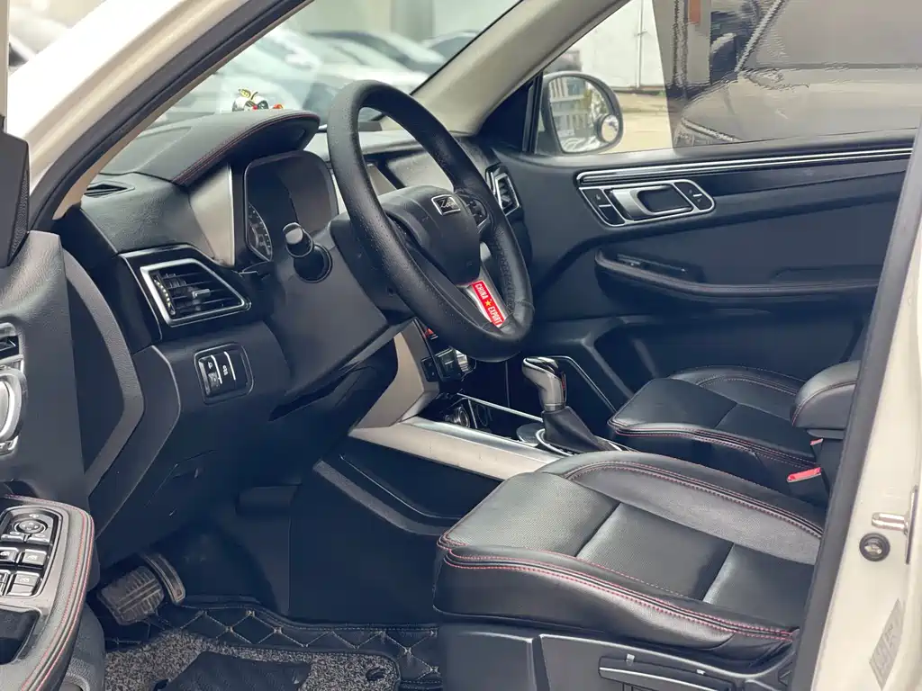 Damai X5 1.5 T CVT Magistrate CN-V