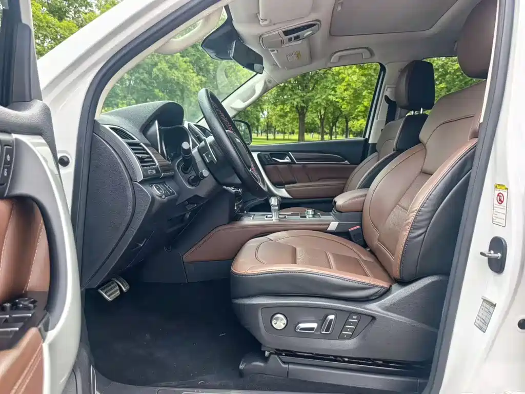 Haval H9 2.0 T Gasoline 4 WD Luxury 7-seat
