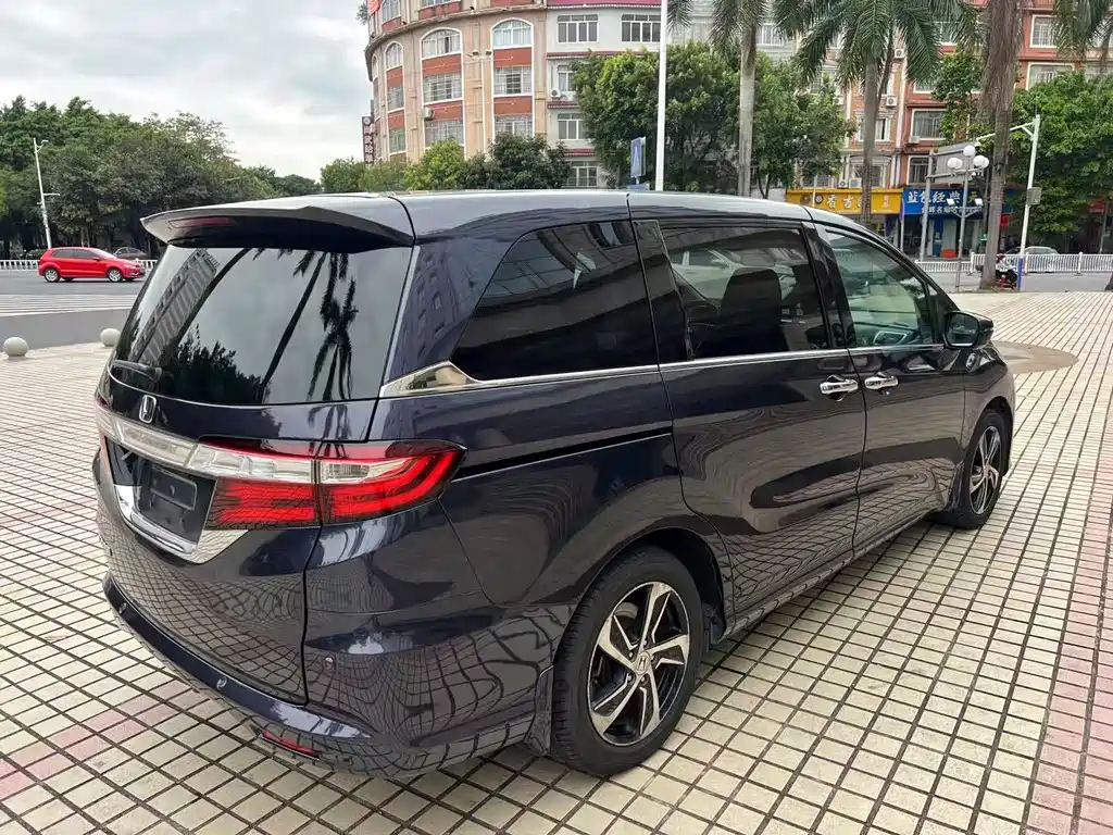 Odyssey 2.4 L Smart Enjoyment
