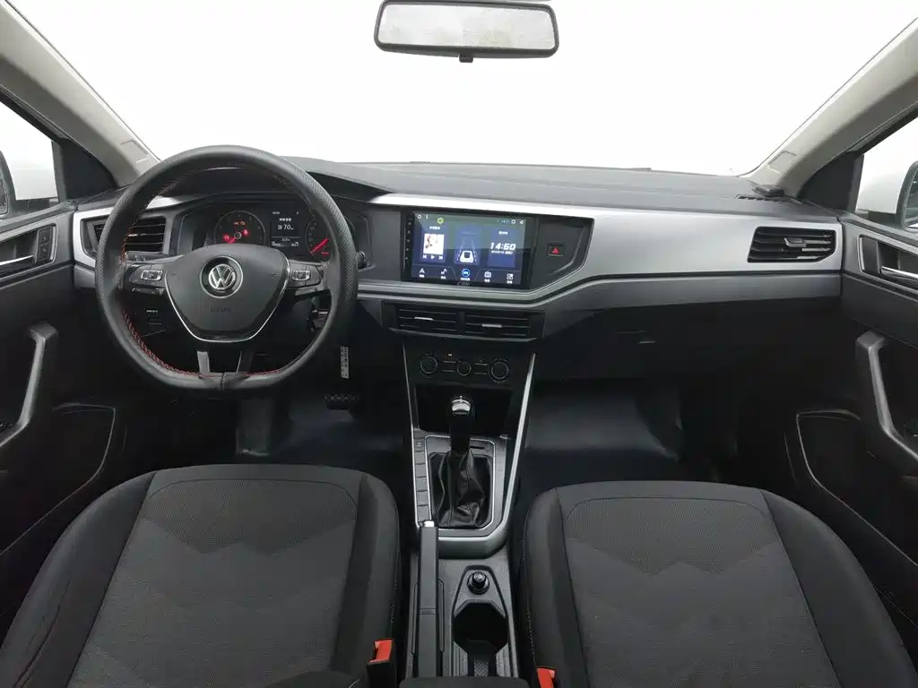 Polo Plus 1.5 L Auto Panoramic Pleasure
