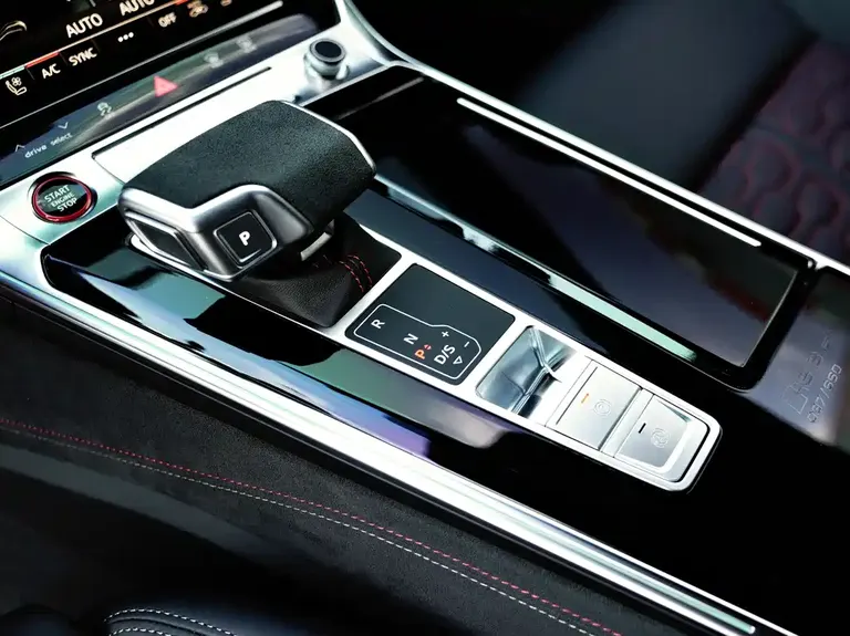 Audi RS 6 奥迪RS 6 2025款 RS 6 Avant GT