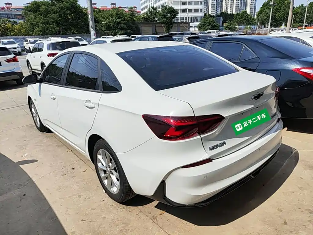 Monza 1.5 L DCT Joy