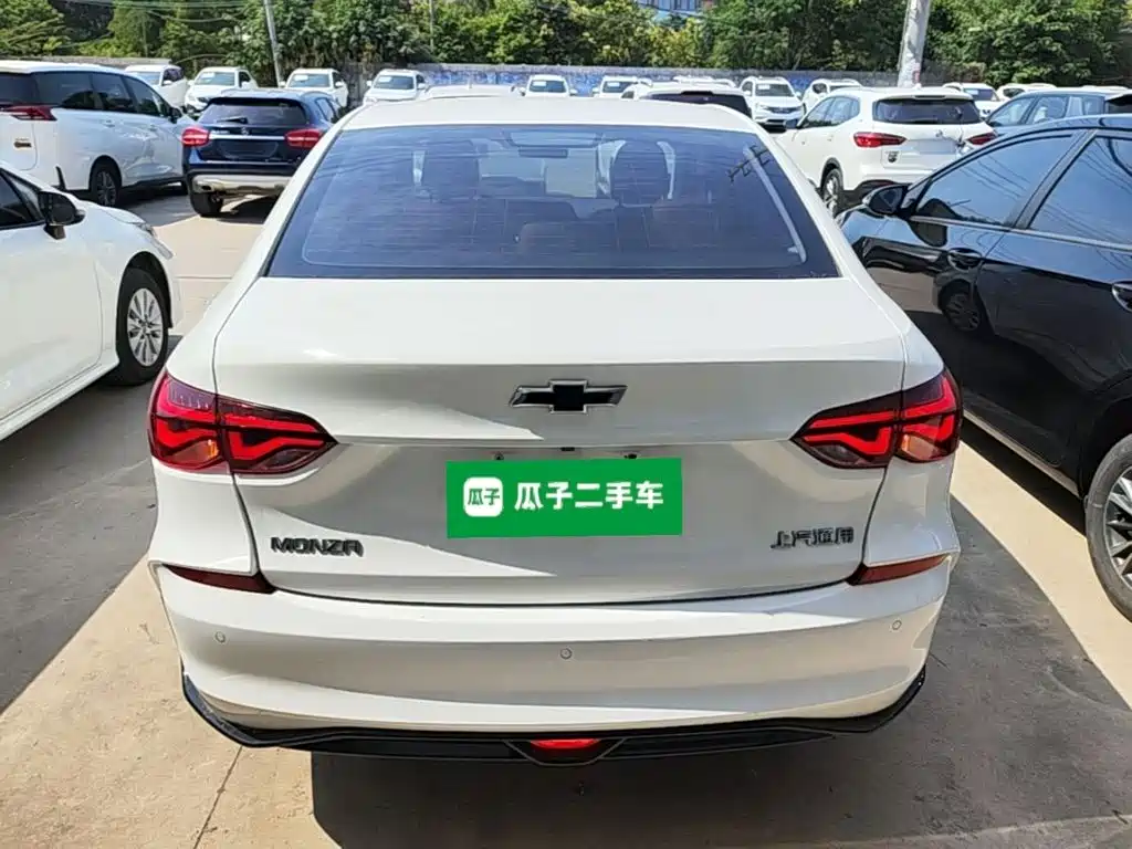 Monza 1.5 L DCT Joy
