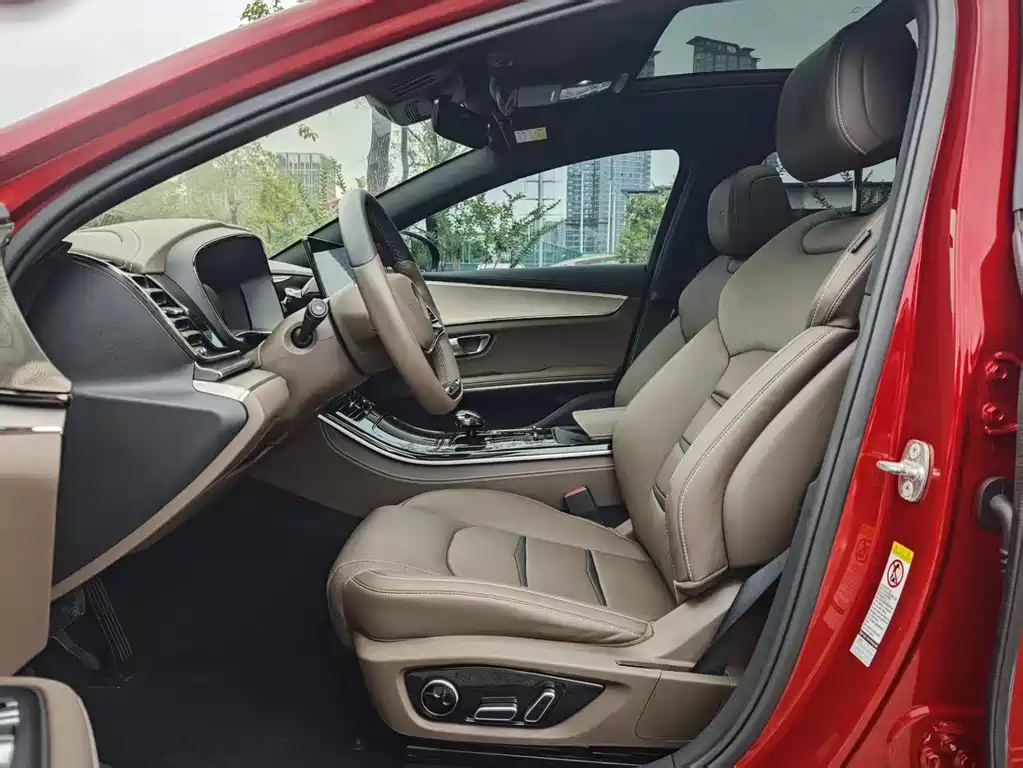 Han DM 4 WD Performance Luxury