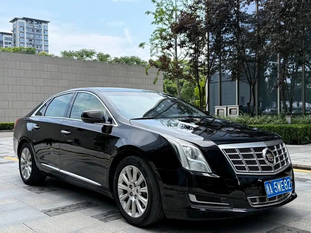 Cadillac XTS 28 T Elegant