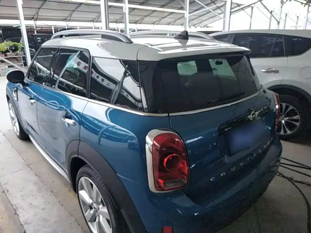 MINI COUNTRYMAN 2.0 T COOPER S ALL4 Traveller