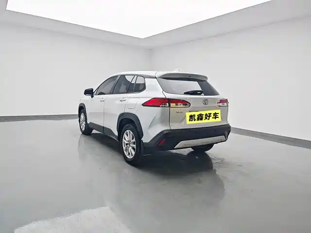 Corolla Cross 2.0 L Pioneer