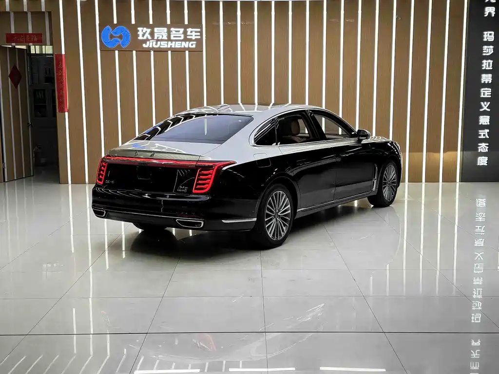 Hongqi H9 2.0 T Connected Flagship Enjoyment