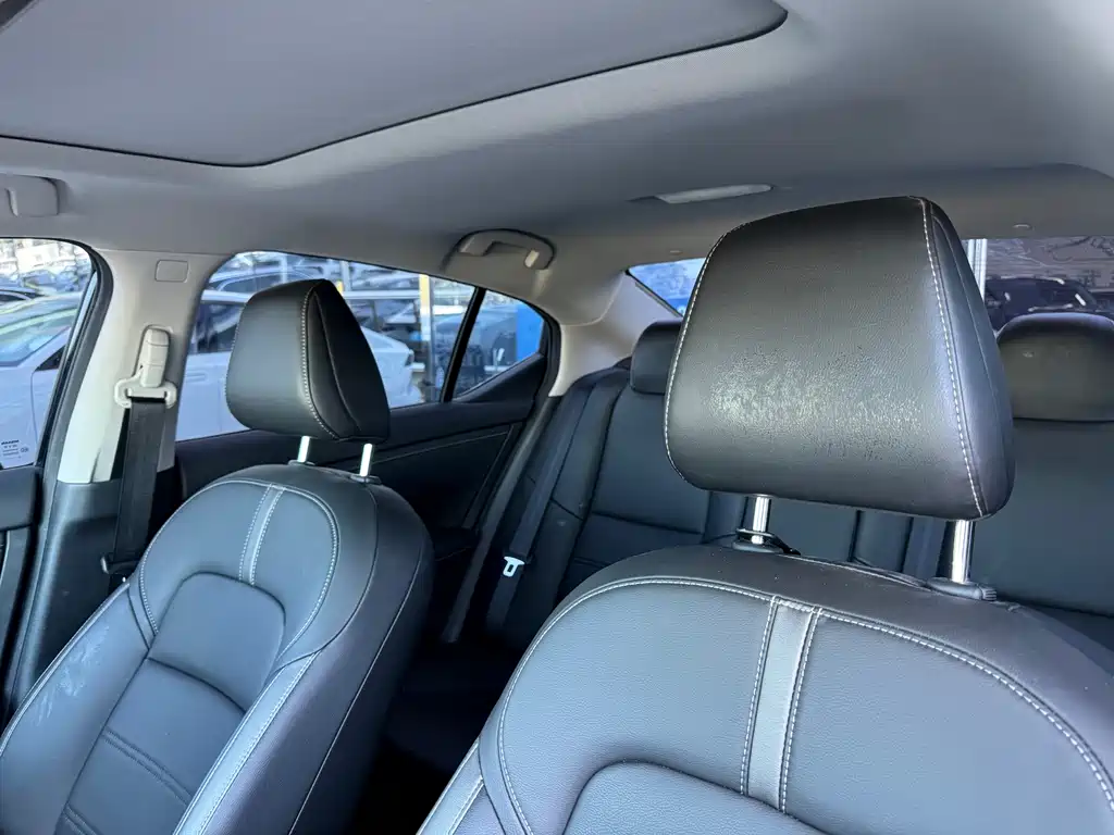 Sylphy 1.6 L XL CVT Smart Enjoyment