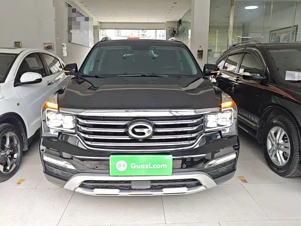 GAC Trumpchi GS8 320 T 2 WD Luxury Connected (7-seat)
