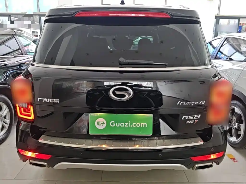 GAC Trumpchi GS8 320 T 2 WD Luxury Connected (7-seat)