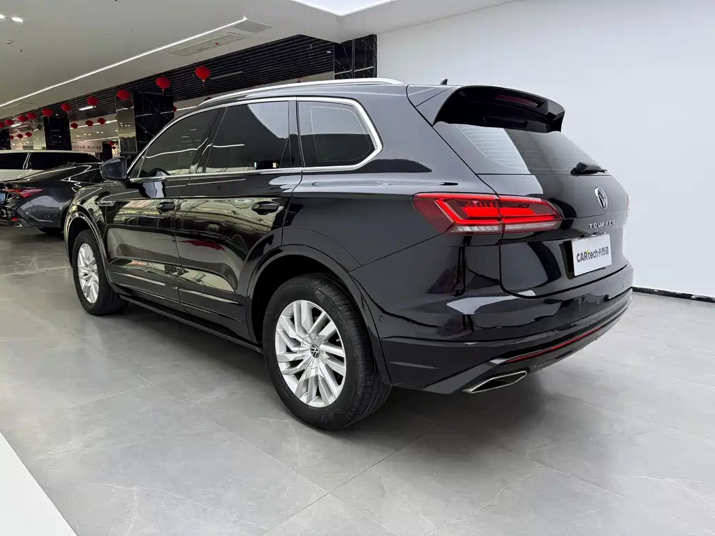 Touareg 2.0 TSI Sharp Style