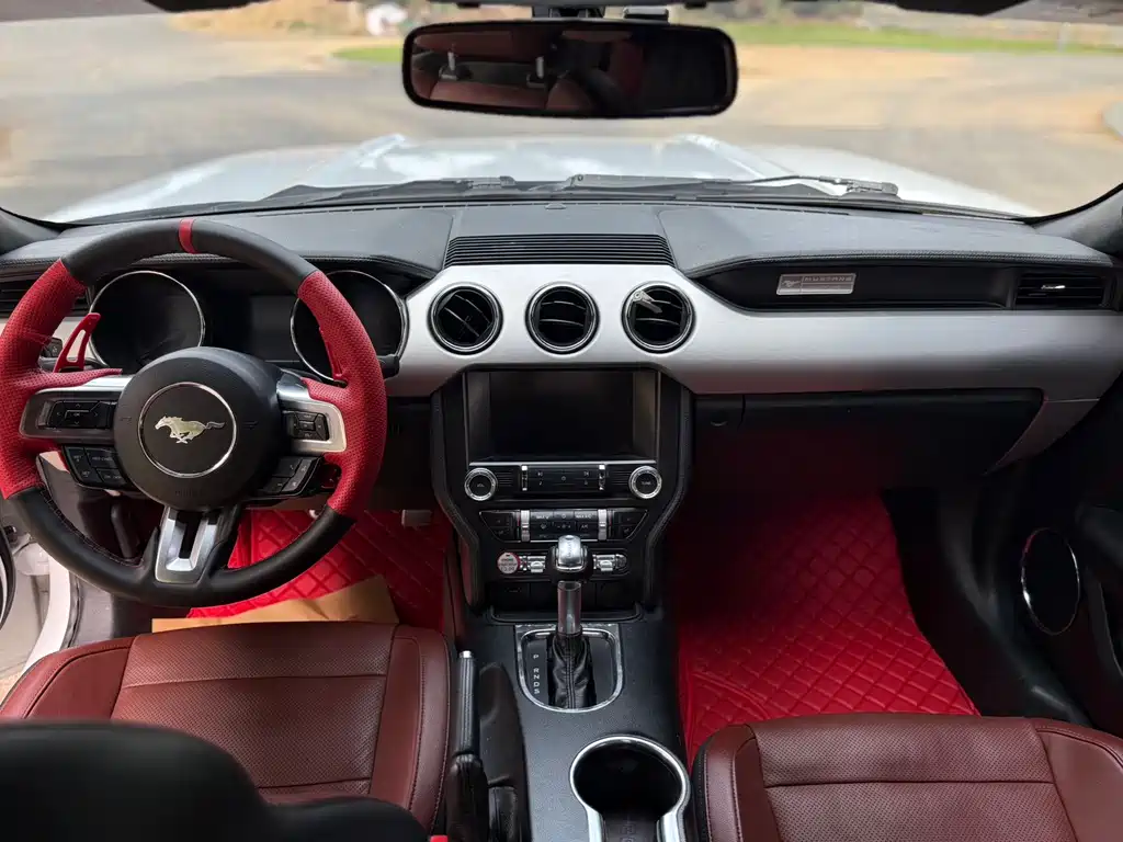 Mustang 2.3 T Sport