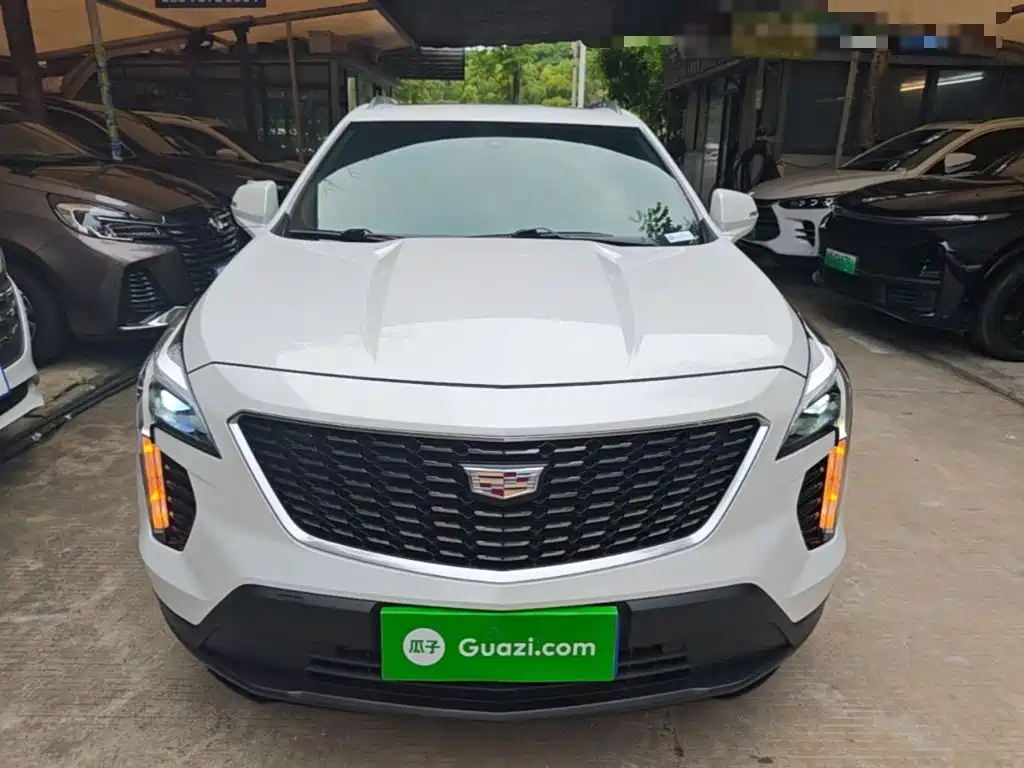 Cadillac XT4 Facelift 28 T 2 WD Tech