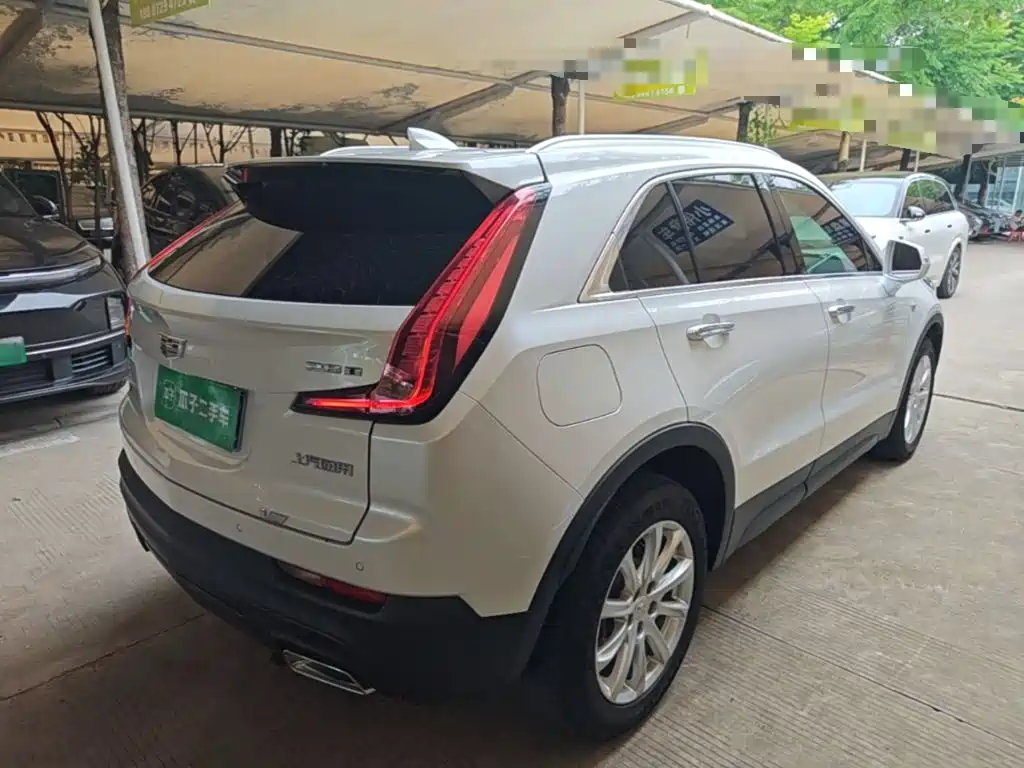 Cadillac XT4 Facelift 28 T 2 WD Tech