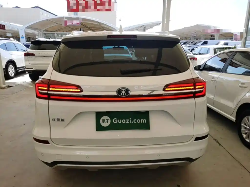 Song Classic 1.5 T Auto Luxury