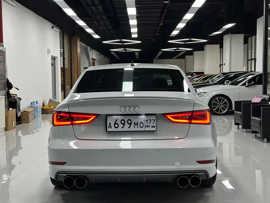 Audi S3 S3 2.0 T Limousine