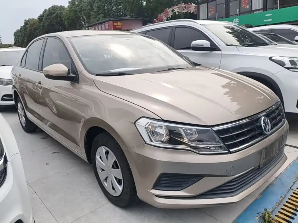 Jetta 1.5 L Manual Fashion