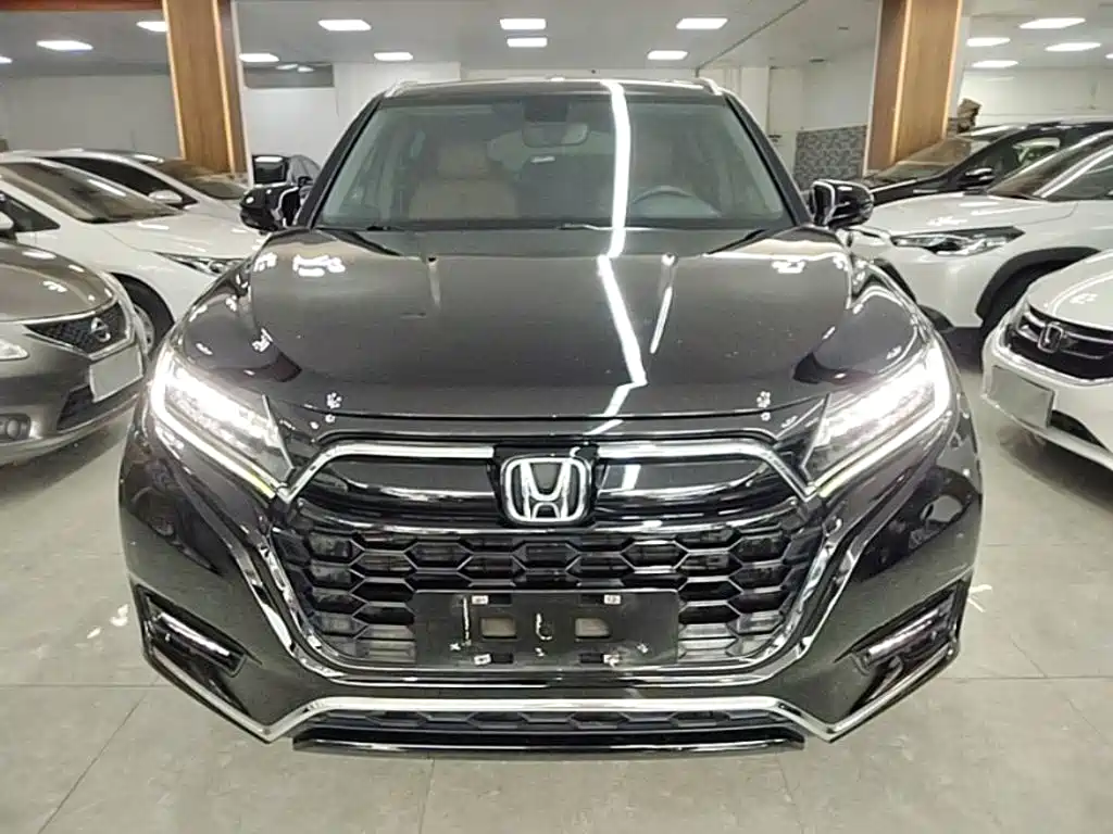 Honda UR-V 370 TURBO 4 WD Premium