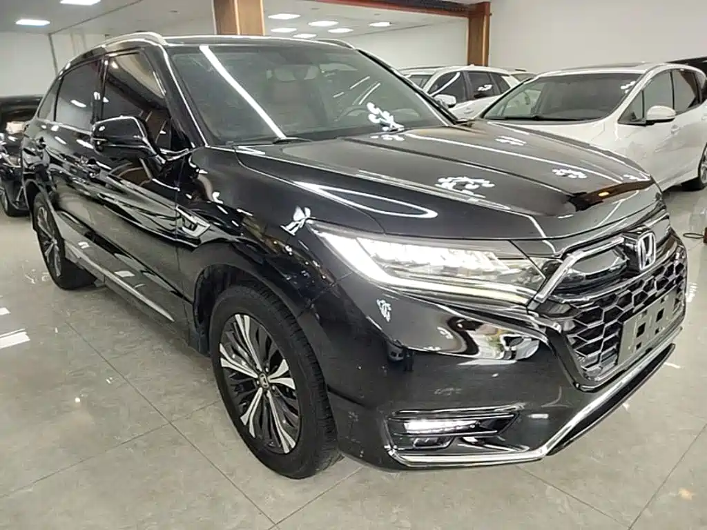 Honda UR-V 370 TURBO 4 WD Premium