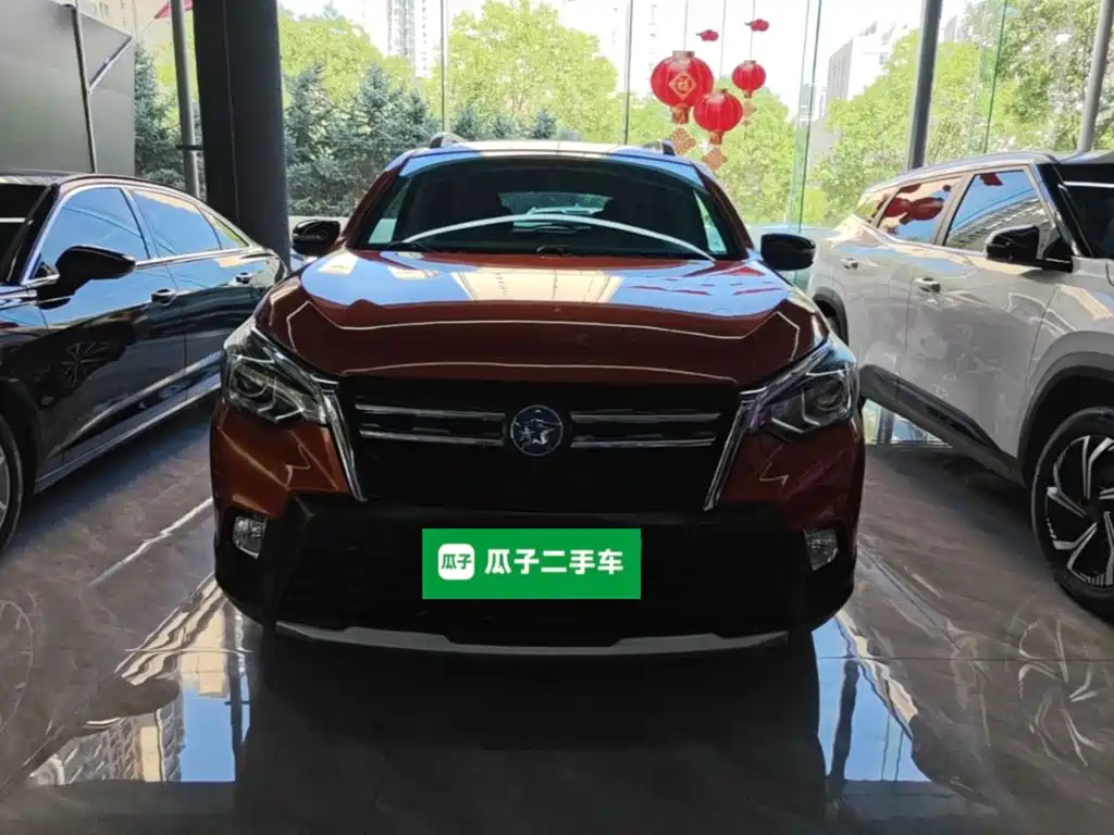 Venucia T70 启辰T70 2018款 1.4 T 手动睿享运动版
