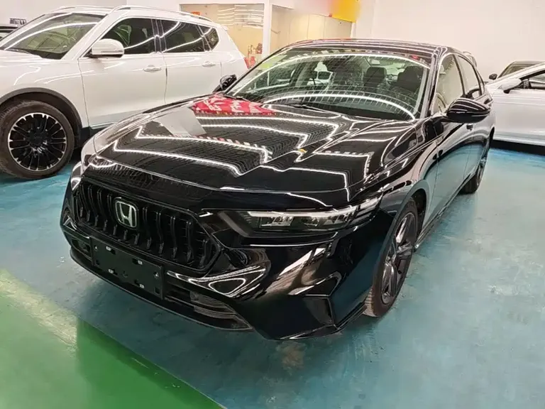 Honda Inspire 260 TURBO Elite