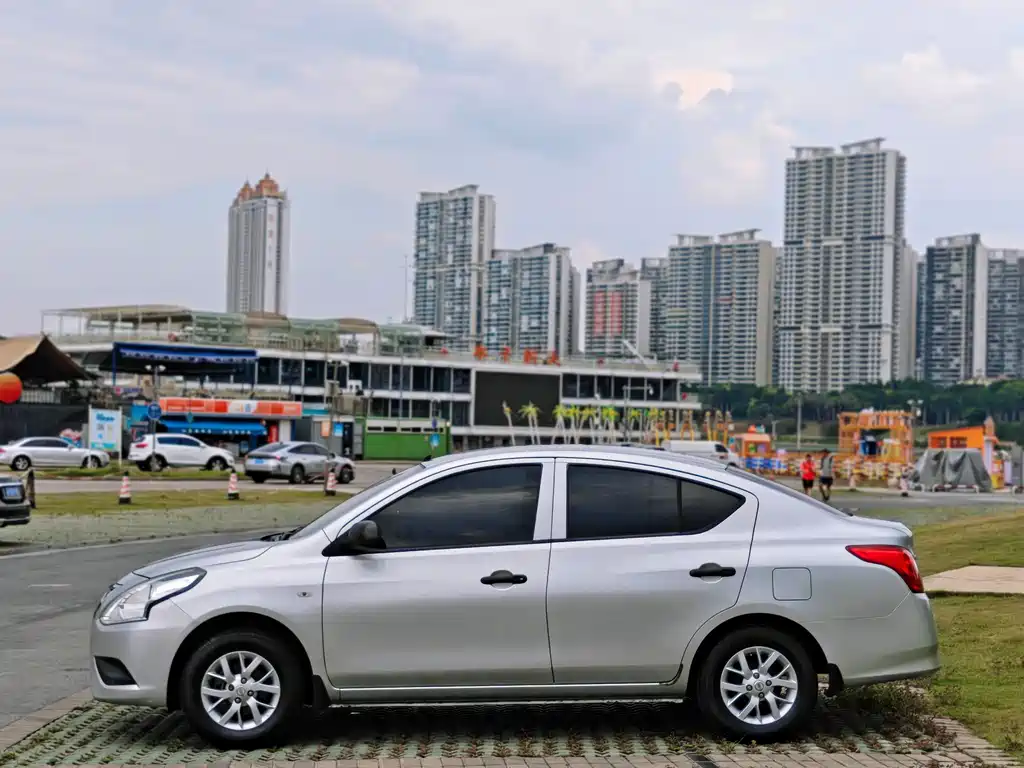 Sunny 1.5 XE Manual Comfort