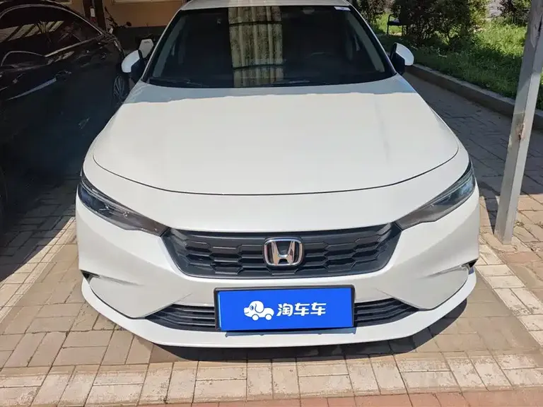 Honda Integra 240 TURBO CVT Tech