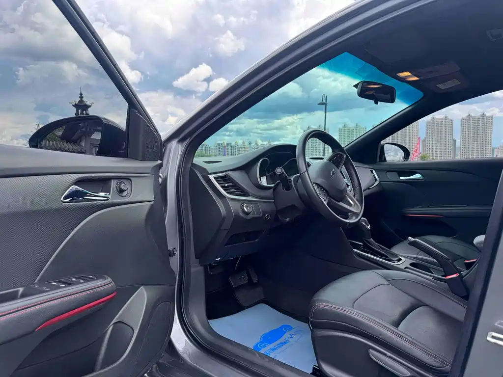 Monza Mild Hybrid RS 330 T Auto Smooth