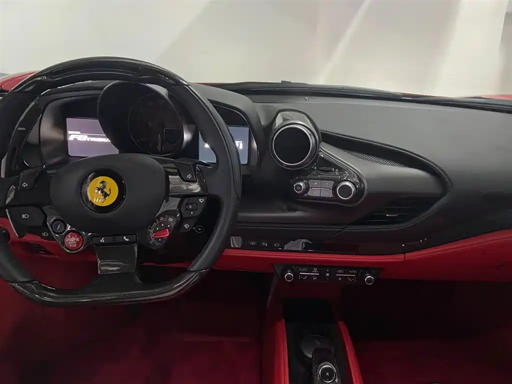 Ferrari F8 Tributo 3.9 T V8
